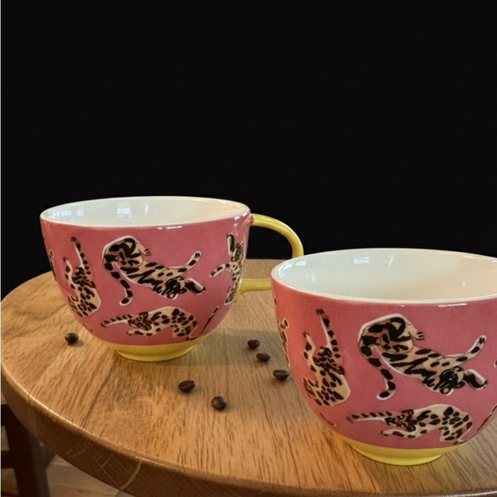 Extremely Rare! Anthropologie NWT Conversations Pink Cheetah Mugs (Set of 2) - Picture 1 of 4